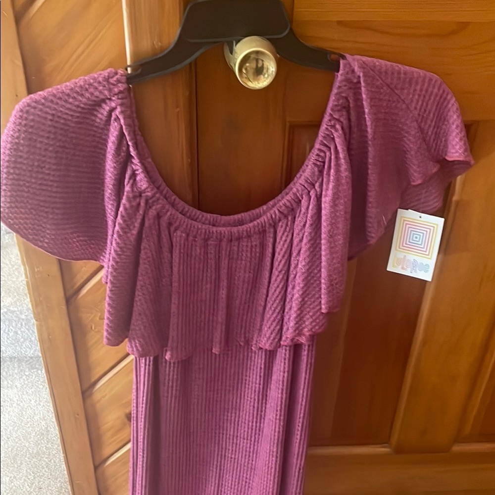 Ribbed Off-Shoulder Maxi Dress in a Raspberry color